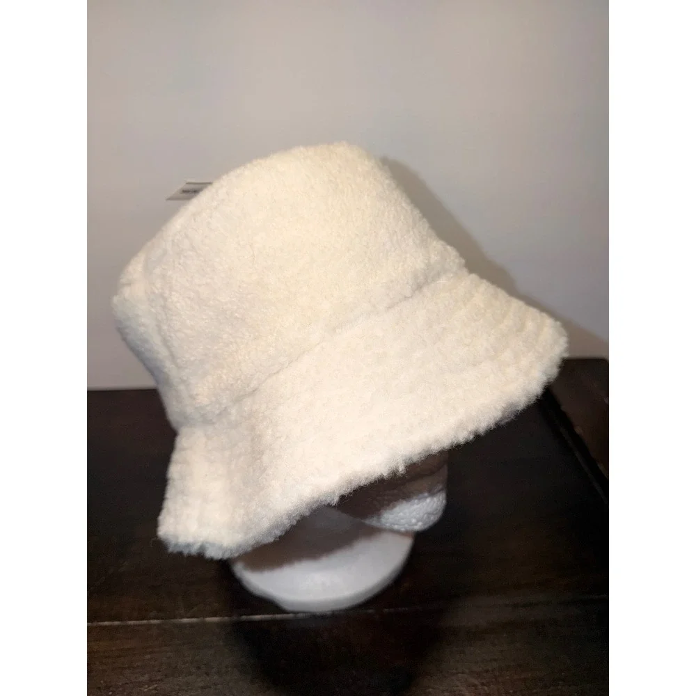 PINK Victoria's Secret Sherpa Bucket Hat Cream Off White Shearling‎ OSFM
